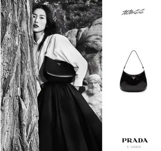 大表姐刘雯 十一月份包包总结,潮酷时尚又高级