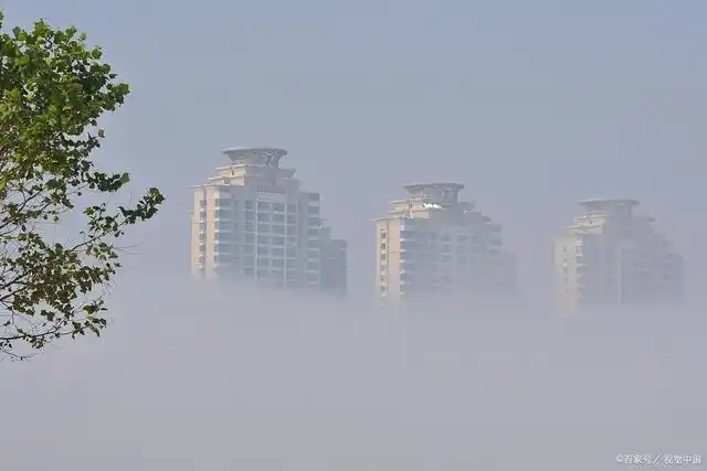 海市蜃楼那么真实,是不是有个神秘生物,在地球上做的全息投影?
