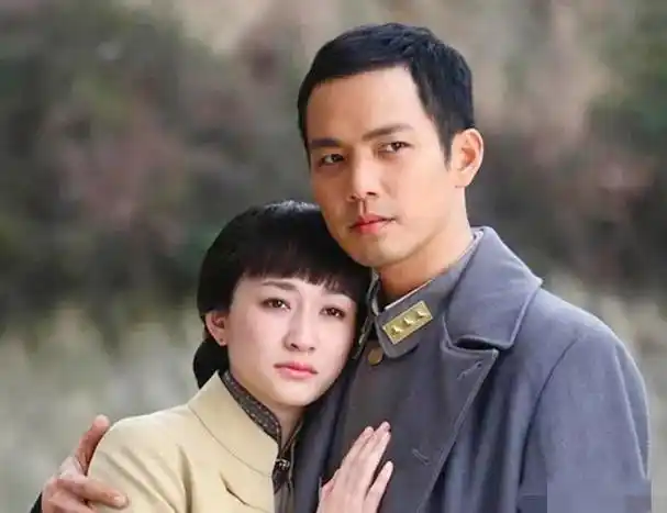 钟汉良入戏太深真扇耳光,李小冉伤心大哭!网友骂钟汉良不专业