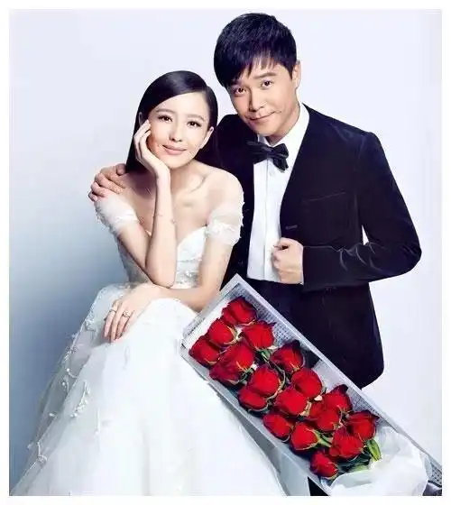 陈思诚卡点为前妻佟丽娅送祝福足见两人关系十分和谐