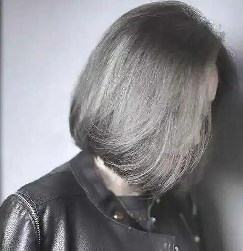 中灰色头发图片女生头像图片大全