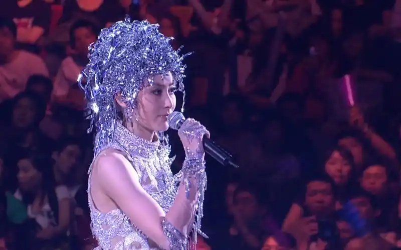 对你太在乎_【4k超高清60fps】(2160p)[love fighters 2008 演唱籡]