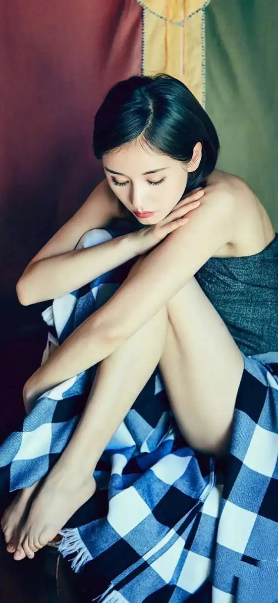 王子文时尚封面画报写真壁纸