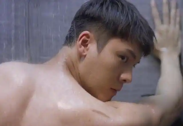 明星沐浴镜头原来是这样拍的真是套路满满啊