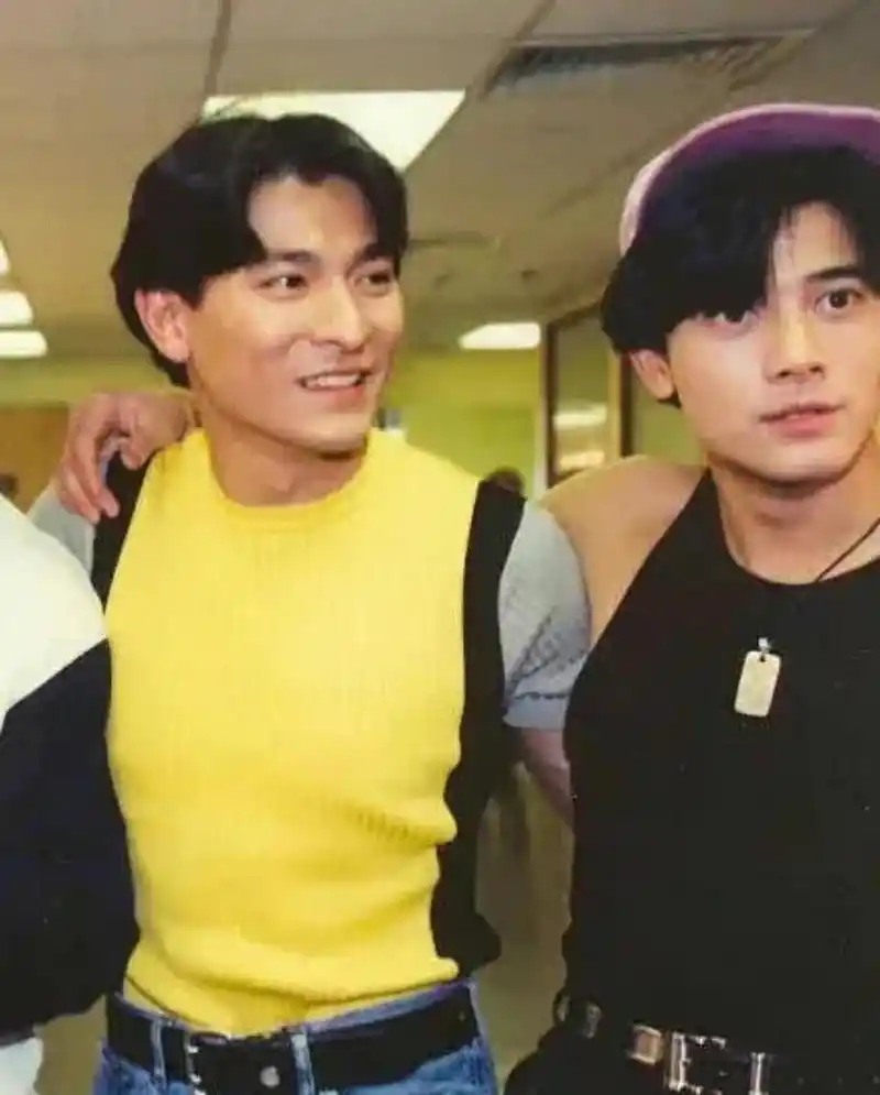 都说年轻时候的金城武亚洲第一帅,看完郭富城和林志颖年轻时候颜值,也