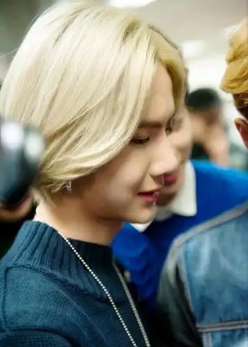 王一博:元宵节的丹丹更甜!莫名感觉丹丹时期更好骗一些