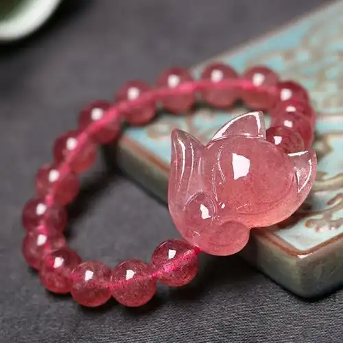 天然粉水晶小狐狸手链女款招桃花运粉晶转运红绳手串生日礼物饰品