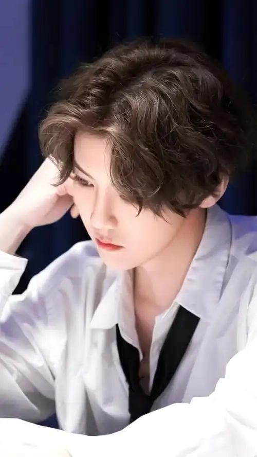 鹿晗(收藏破百加更)-神仙图片馆-话本小说网