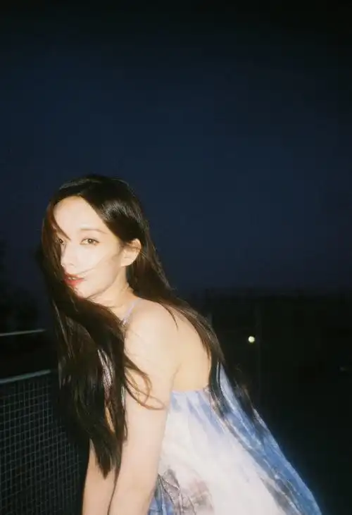 李一桐0630出道快乐