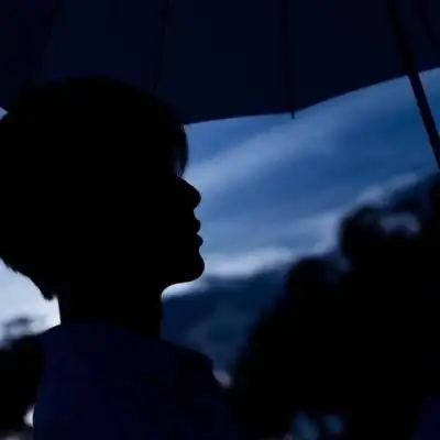 高清帅气的高冷蓝色系男头图片,男生头像图片