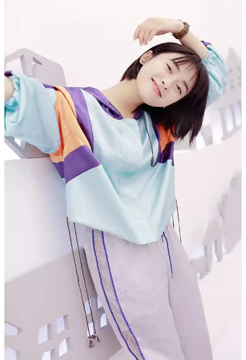 新版杉菜被质疑,沈月大方接受:我以后可以做得更好