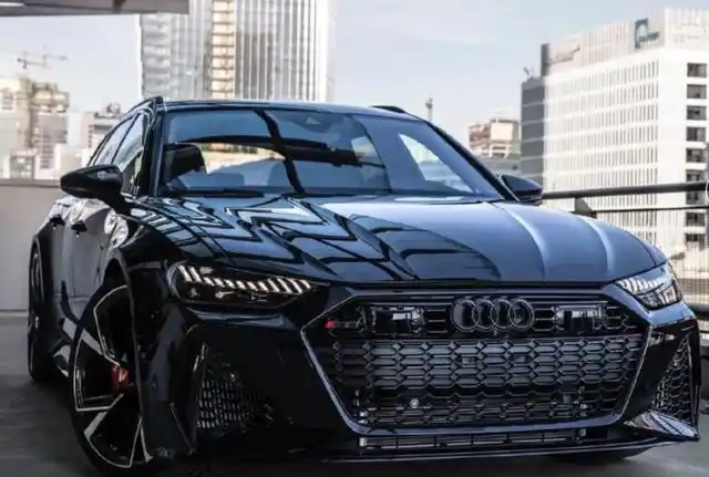 最帅气的奥迪a6亮相!激光大灯 20寸轮毂,造型如同黑武士