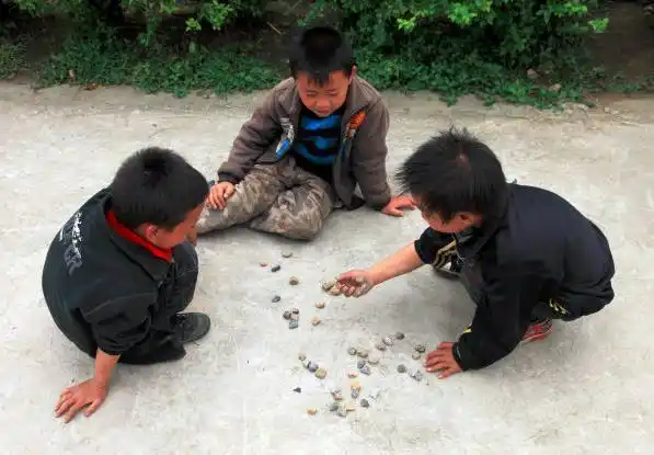 80后农村出生的一代人玩的各种玩具和游戏,有玩过的举手