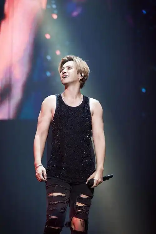 4k手机小猪罗志祥超帅身材超高清壁纸 - 港澳台明星 - h128壁纸