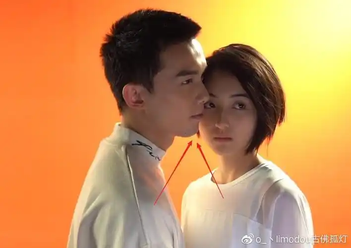 吴磊张子枫贴脸合影cp感十足看到吴磊看张子枫的眼神我酸了