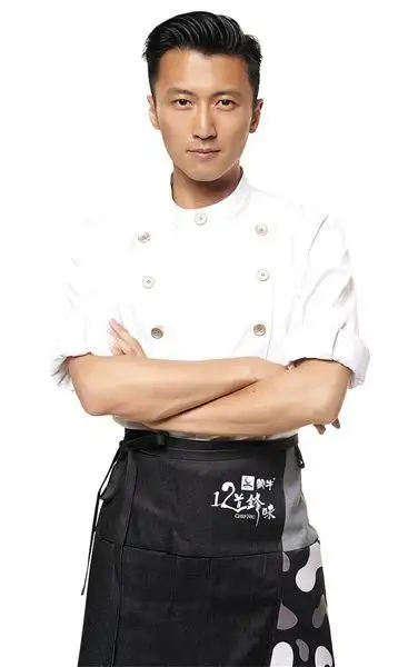 谢霆锋谈"12道锋味":有高大上的厨房接地气的真人秀