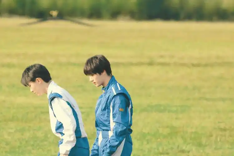 祺鑫@今日阴时有雨 - 堆糖,美图壁纸兴趣社区