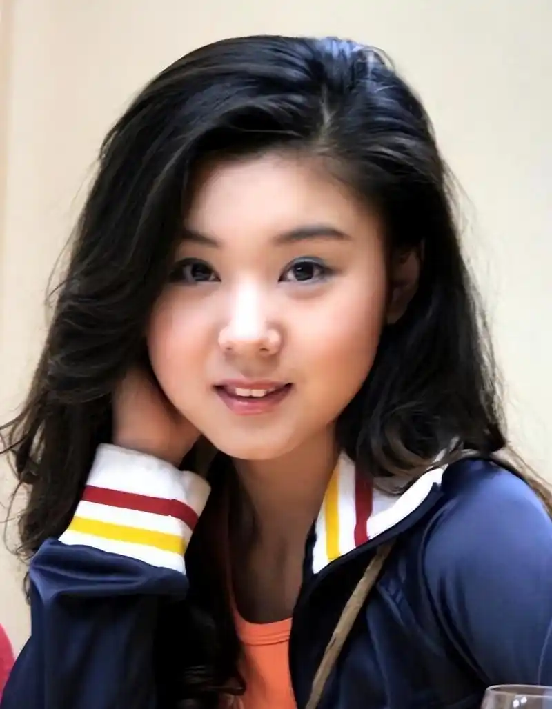 回顾演员王雷娶相爱7年女友李小萌结婚9年无绯闻40岁成视帝