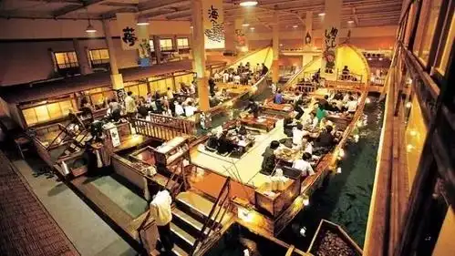 日本最火大排档提前30天预定吃条鱼还得自己钓