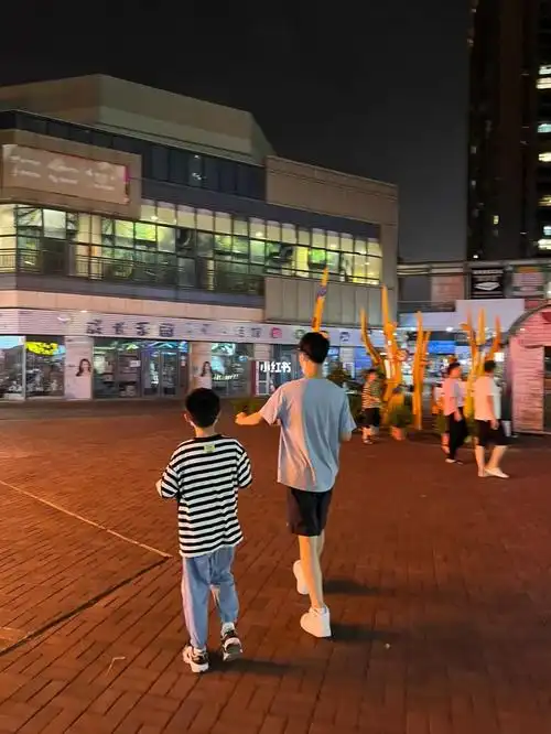 差3岁半身高差35cm