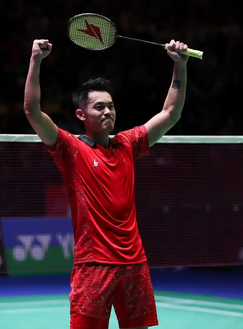 羽毛球——林丹赢得第40回"林李大战"(1)