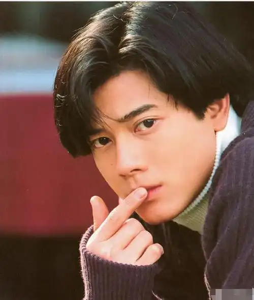 60年中国男士发型进化史,90年代太经典,网友:是我的理想型!