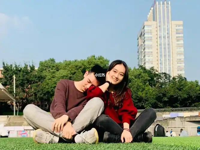 150小矮子和178小帅哥一见倾心的恋爱故事