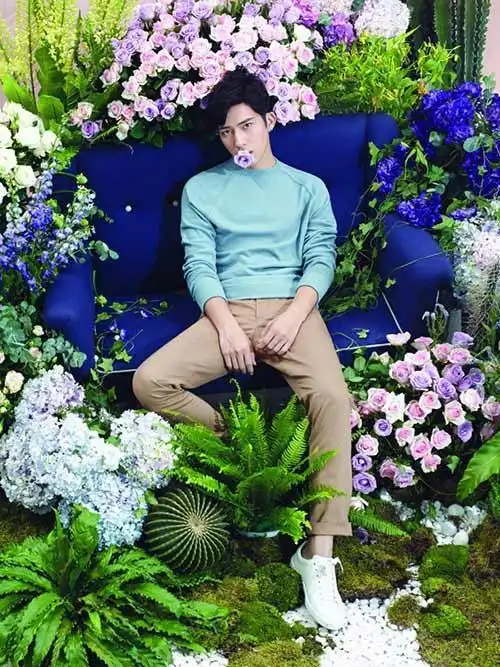 井柏然运势 井柏然资料简介