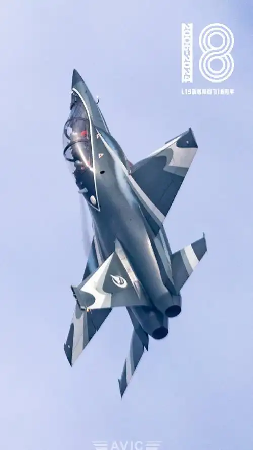 l15高教机首飞18周年##猎鹰成年礼