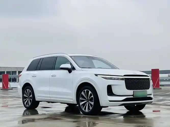 21款理想one 一手户 白黑配色 最美配色白外黑内 精品车况