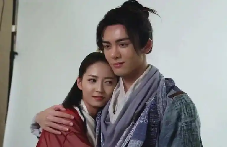 网友求官宣!曾舜晞陈钰琪再次合体,一个动作让观众激动不已