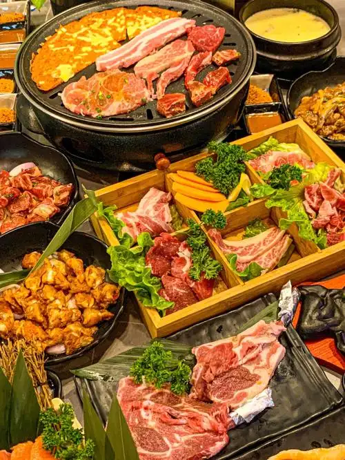 美食街里回头客超多的一家韩国烤肉店