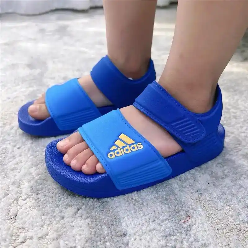 阿迪软底防滑沙滩露趾凉鞋高品质童装爆款热卖中潮童必备同城实体店