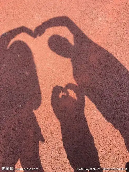 三口之家影子图片