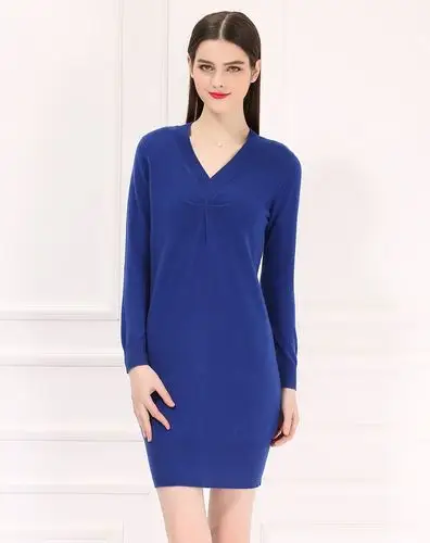 女士宝蓝色v领包臀纯羊绒连衣裙