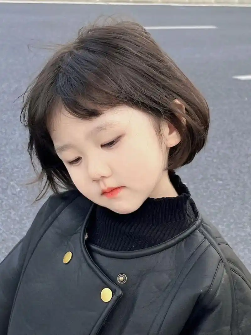 敢于尝试 没有风格 就是我的风格 骗你生女儿 女宝宝穿搭 短发女生