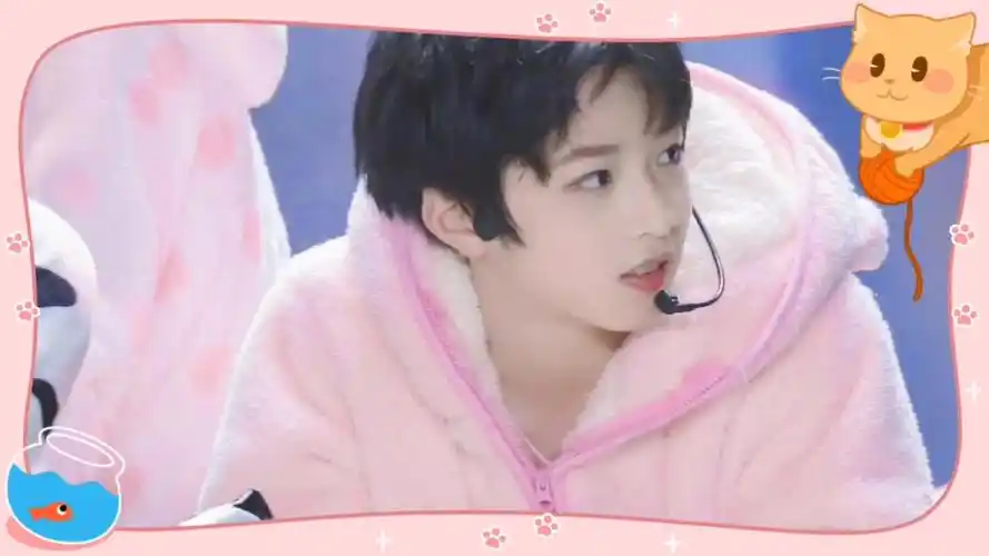 【刘耀文】 是从小到大都爱玩手手的吻文啊