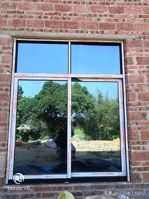 河南农村建房,用的节能玻璃断桥窗,一平方340元大家说贵吗?