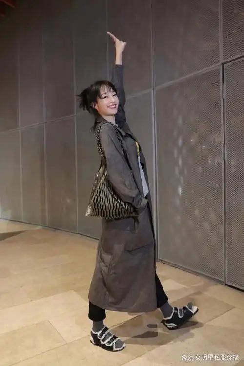 白百何私服合集,内娱穿搭天花板!