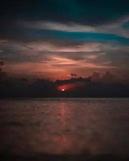 傍晚落日夕阳图片