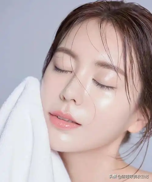 女人想要养成干净少女肌,这五个护肤雷区要避开,皮肤紧致更白皙