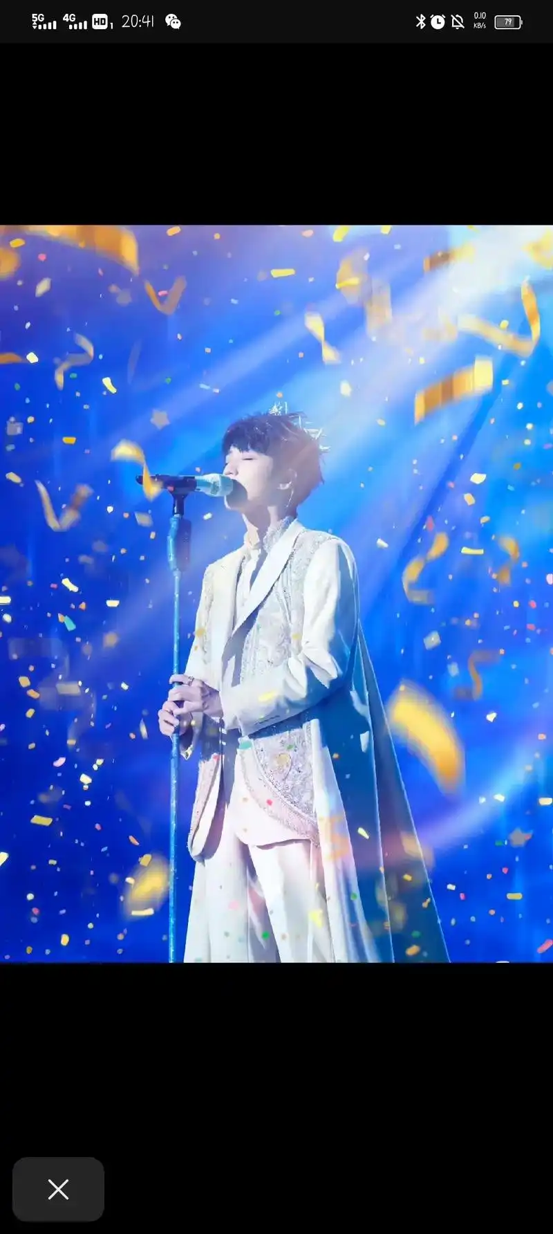 王俊凯 #王俊凯蓝发 - 抖音