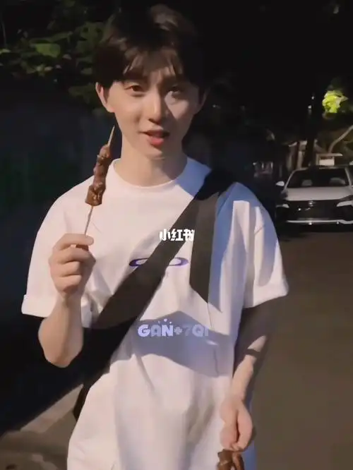 马嘉祺和男朋友谈恋爱的一天