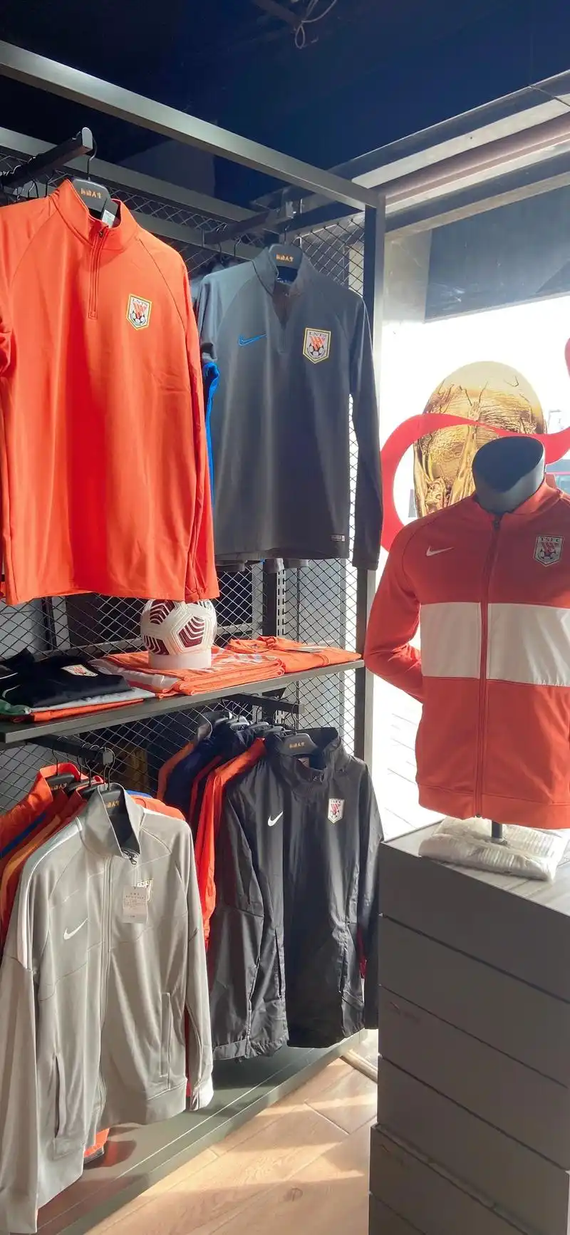 山东鲁能泰山 #唯有足球不可辜负 #过年 - 抖音