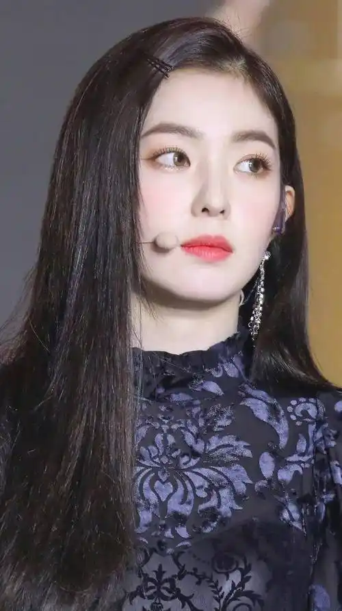 手机壁纸裴珠泫