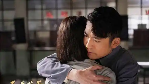 张博出演《逐梦蓝天》被泪水浸透,角色年龄跨度超过75年_秦天_飞行员