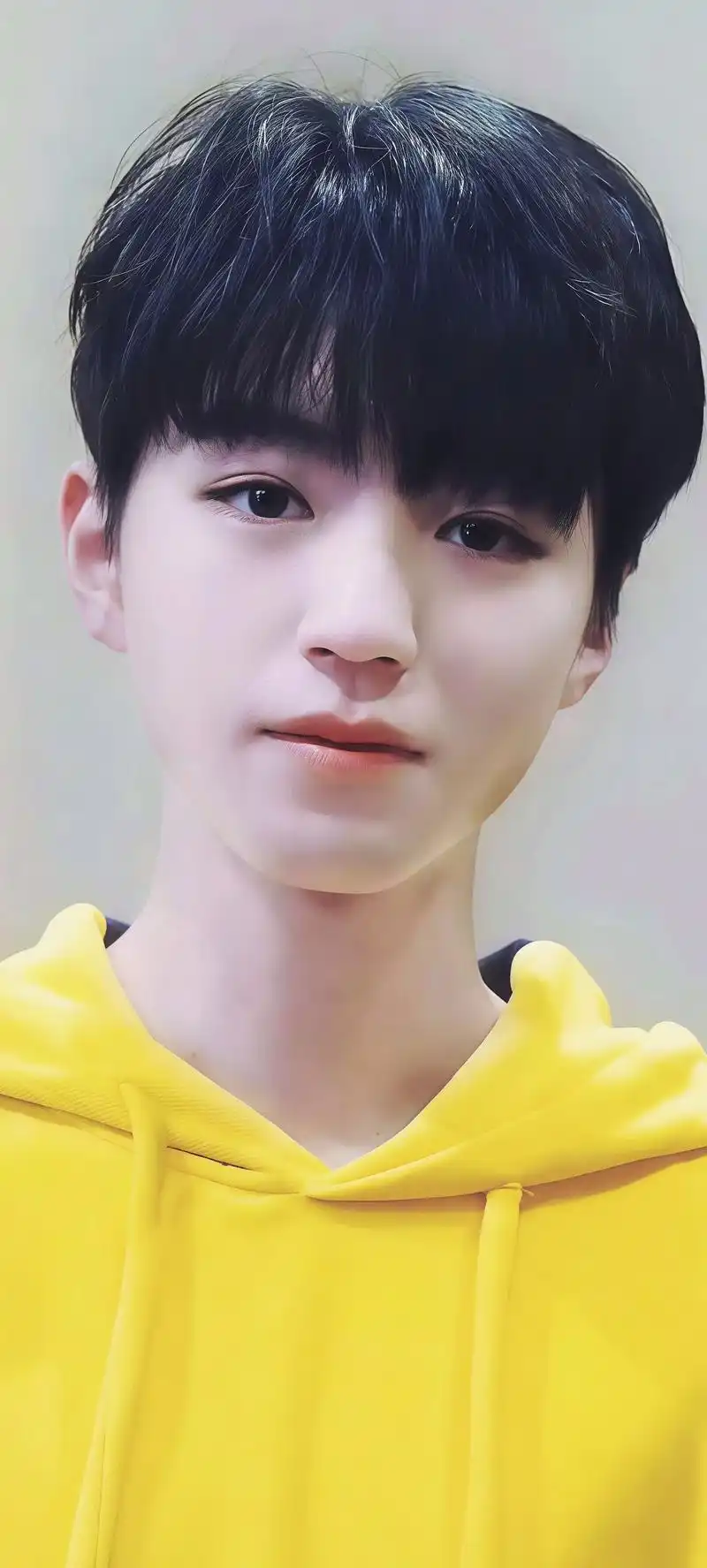 "没有时代峰峻我哥照样能火出天际" #王俊凯 #摩天轮的思