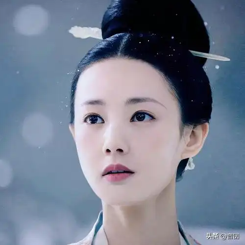 李一桐饰演的多个古装角色中 李一桐饰演的多个古装角色中(6)