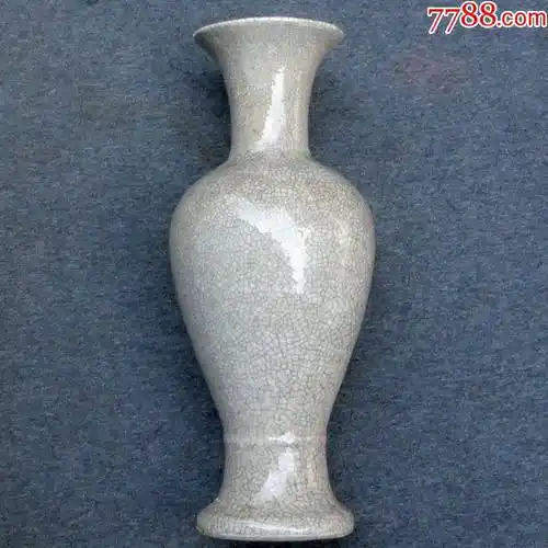 晚清民国时期哥釉瓶