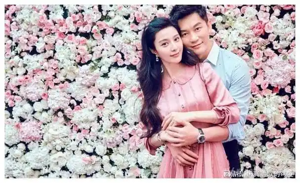 李晨范冰冰真的分手了吗?李晨摘婚戒疑似分手